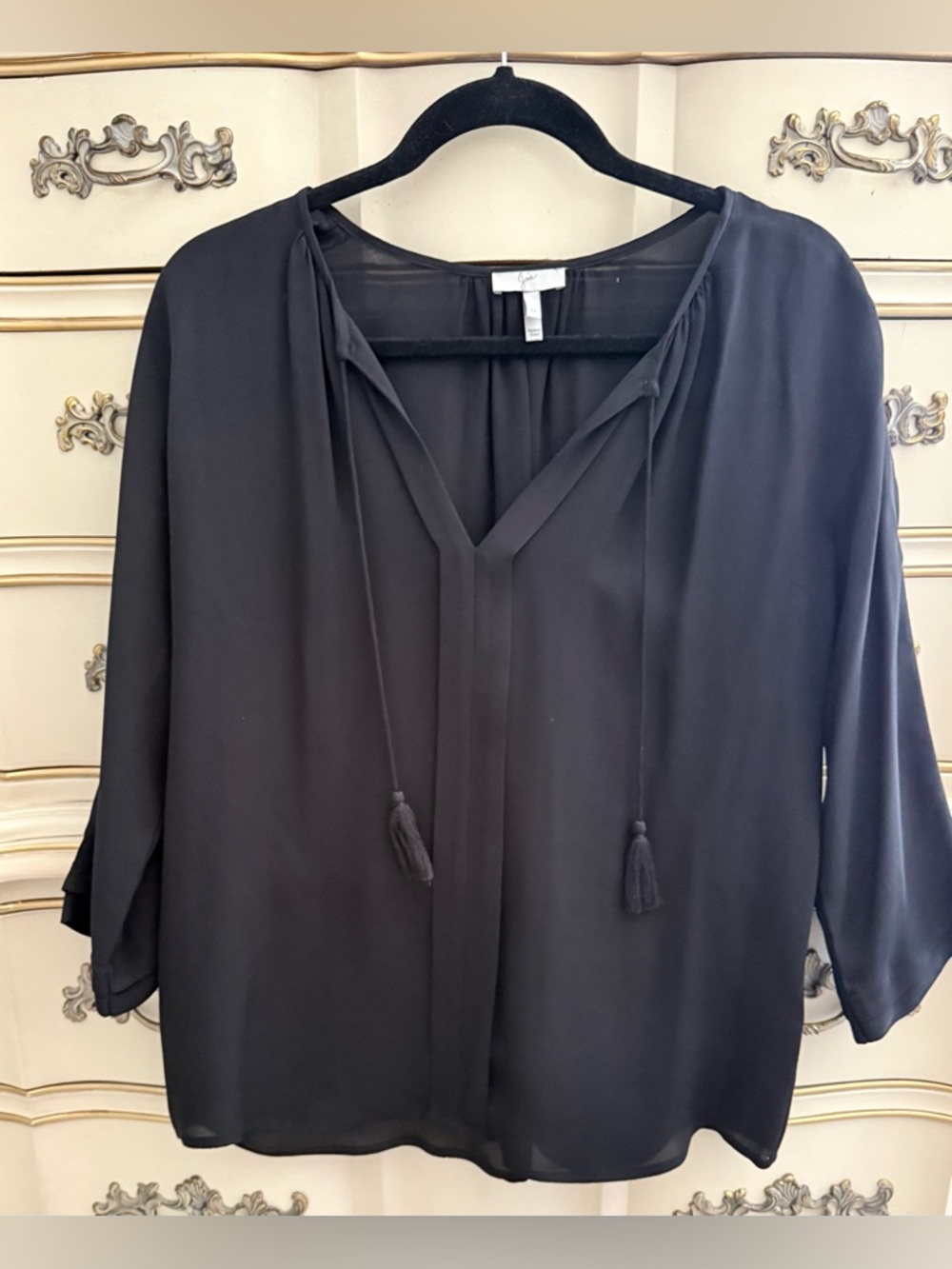 Joie Black Silk Blouse Small Tassel Tie EUC Size Small